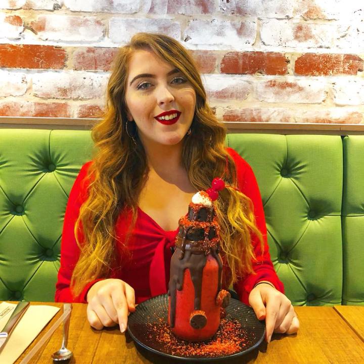 37111395_2047551991974549_4164585171363823616_n (1)