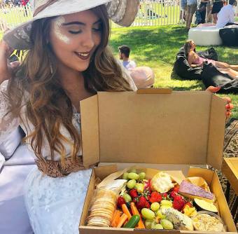 45996689_2098878353759306_1443455873014824960_n