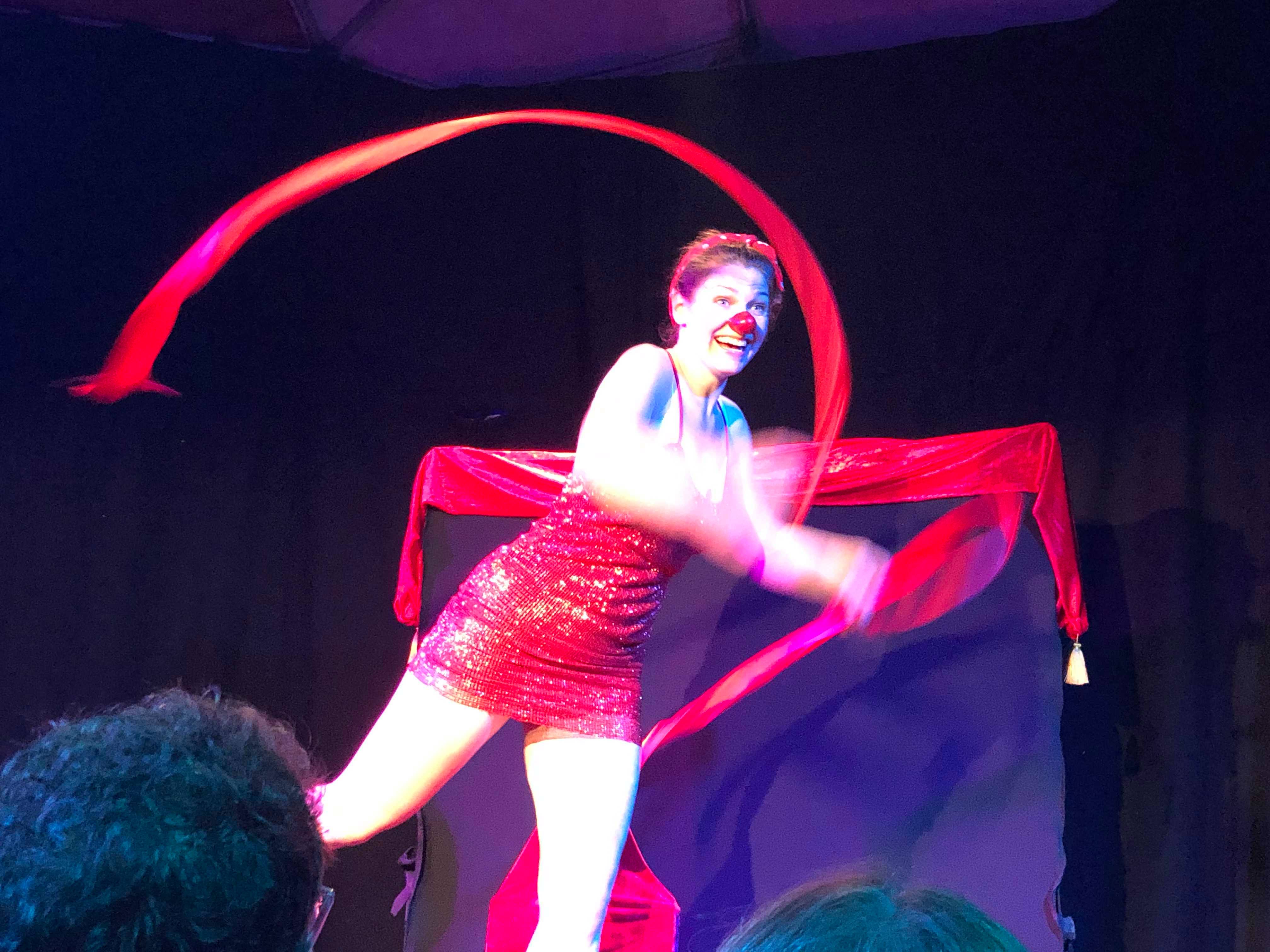 54516754_1996494620473144_7790470431789547520_n