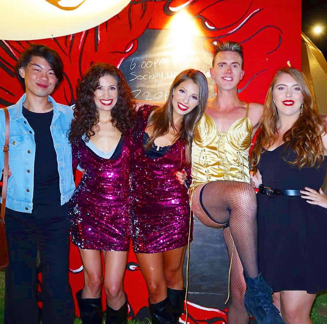 55882386_408158993339823_7043327030603022336_n